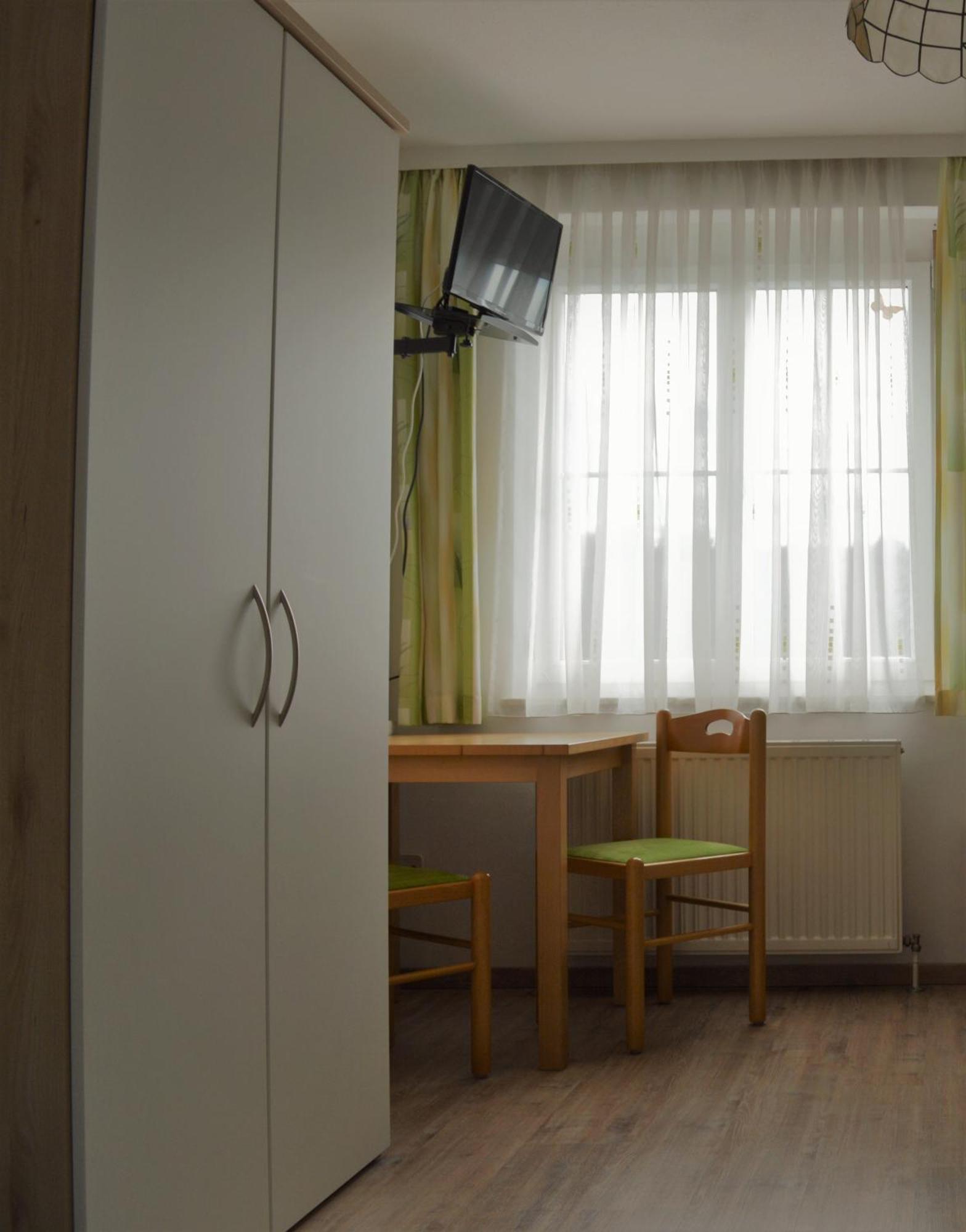 Fruehstueckspension Sterr Strebersdorf Екстер'єр фото