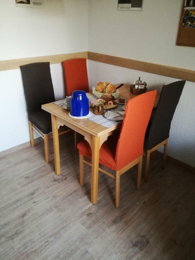 Fruehstueckspension Sterr Strebersdorf Екстер'єр фото